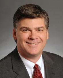 portrait of MN Senator Eric Pratt